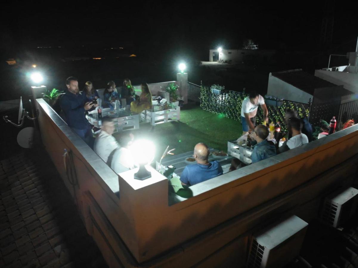 Hostal Malaga Аркос де ла Фронтера Екстериор снимка