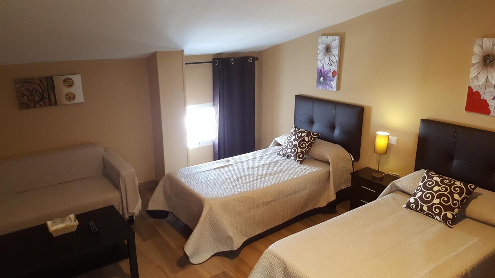 Hostal Malaga Аркос де ла Фронтера Екстериор снимка