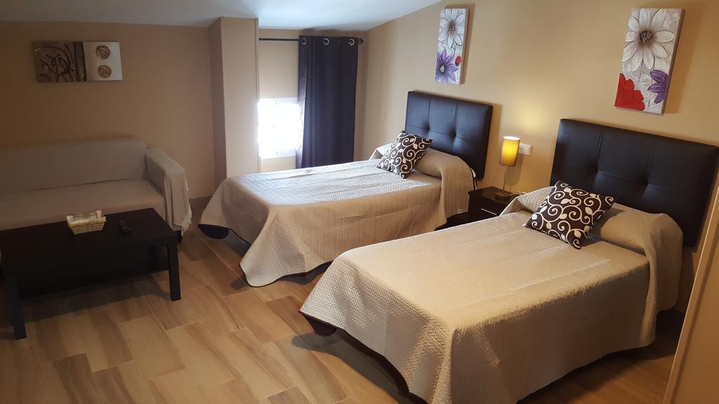 Hostal Malaga Аркос де ла Фронтера Екстериор снимка