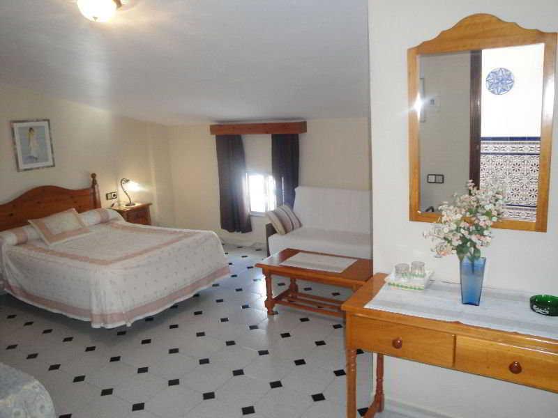 Hostal Malaga Аркос де ла Фронтера Екстериор снимка