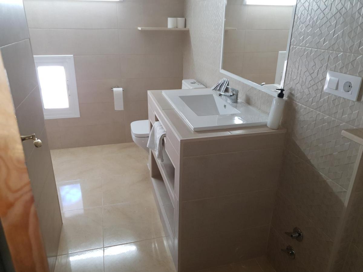 Hostal Malaga Аркос де ла Фронтера Екстериор снимка
