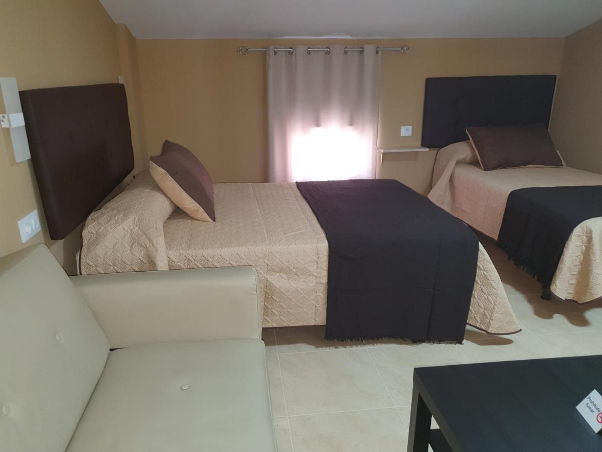 Hostal Malaga Аркос де ла Фронтера Екстериор снимка